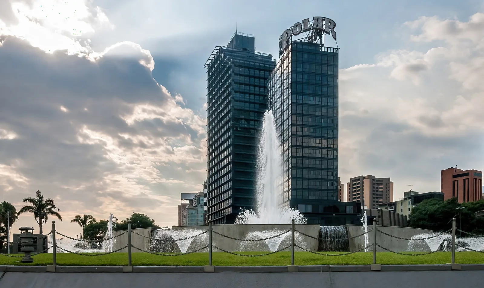 Plaza Venezuela en Caracas, Venezuela